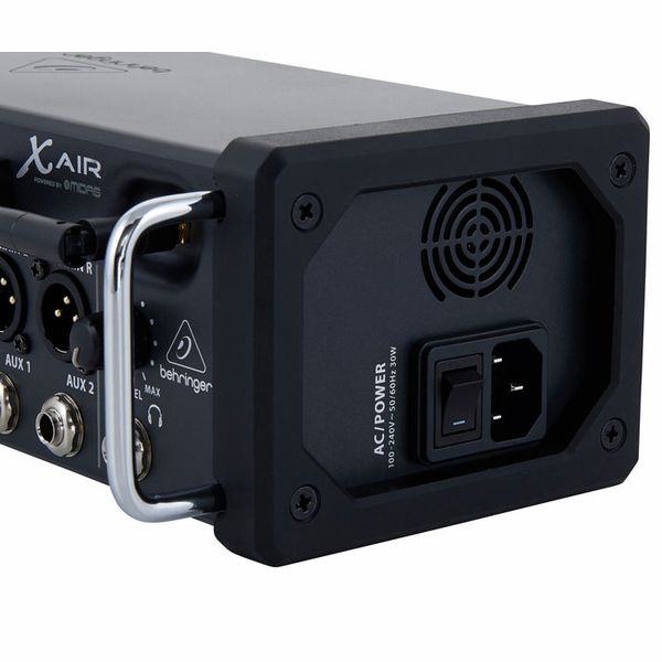 9912546_800 Behringer X AIR XR12